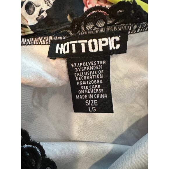 Hot Topic Skull & Flowers Satin & Lace Girls Strappy Tank Top – Size Large - Picture 3 of 3